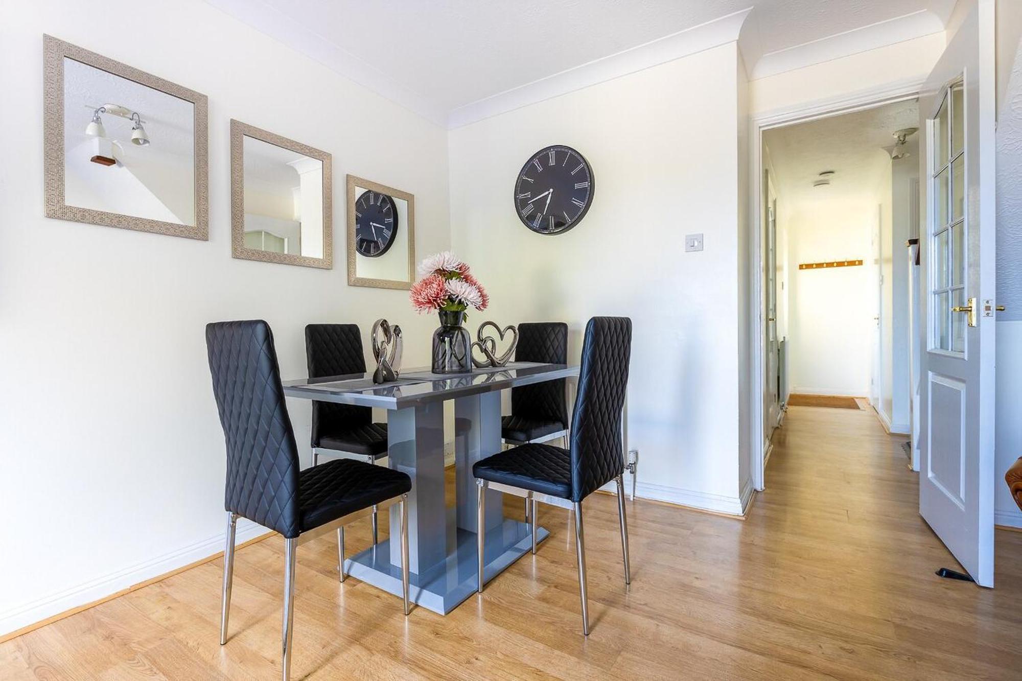 Cozy Family-Friendly House Apartment Erith Екстериор снимка